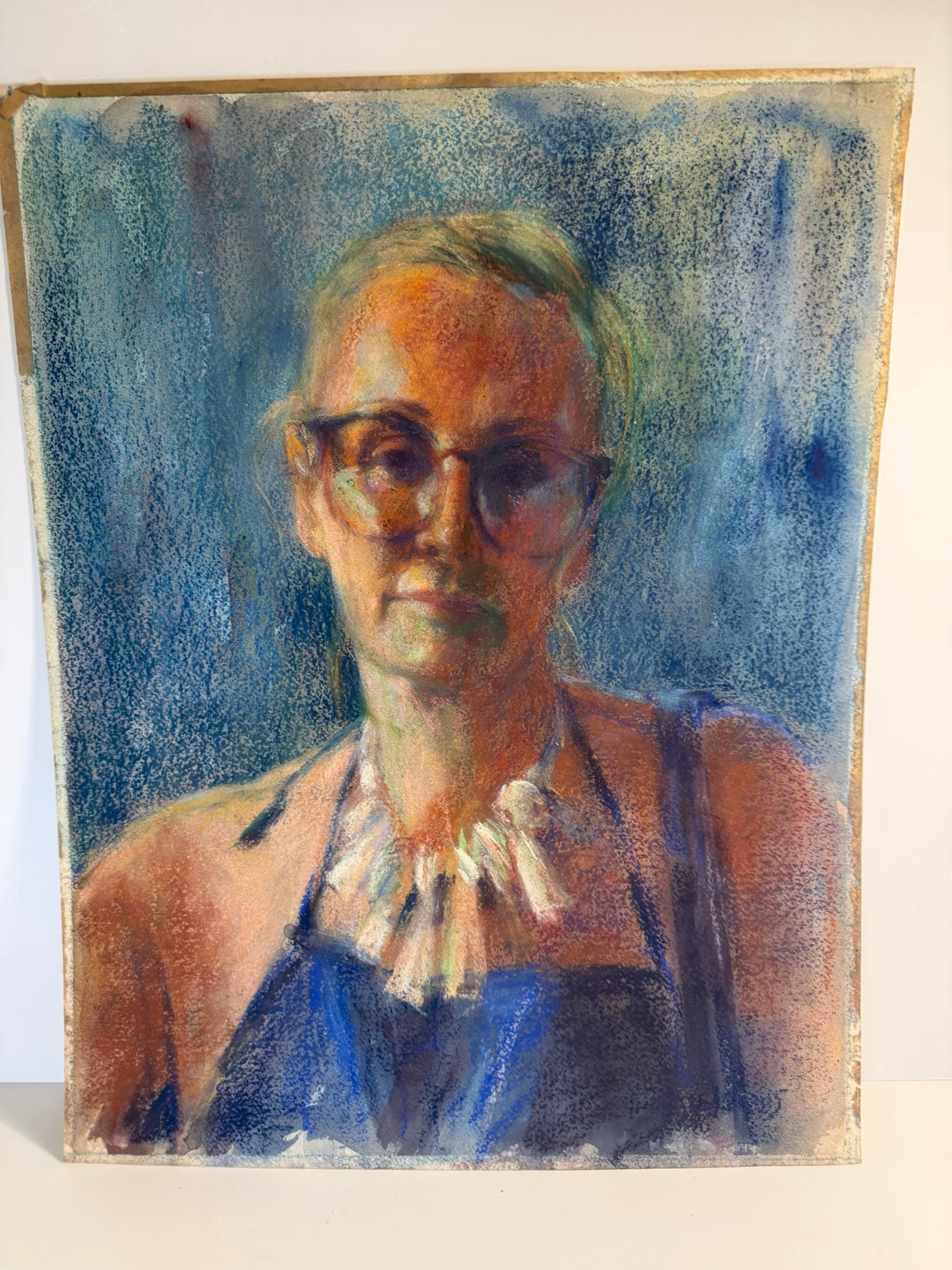 Original signed pastel portrait of a woman by Fred Haines, view 3