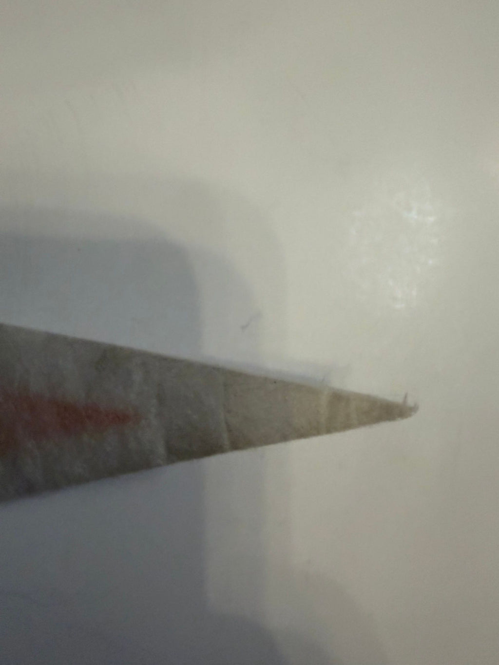Pennant tip back