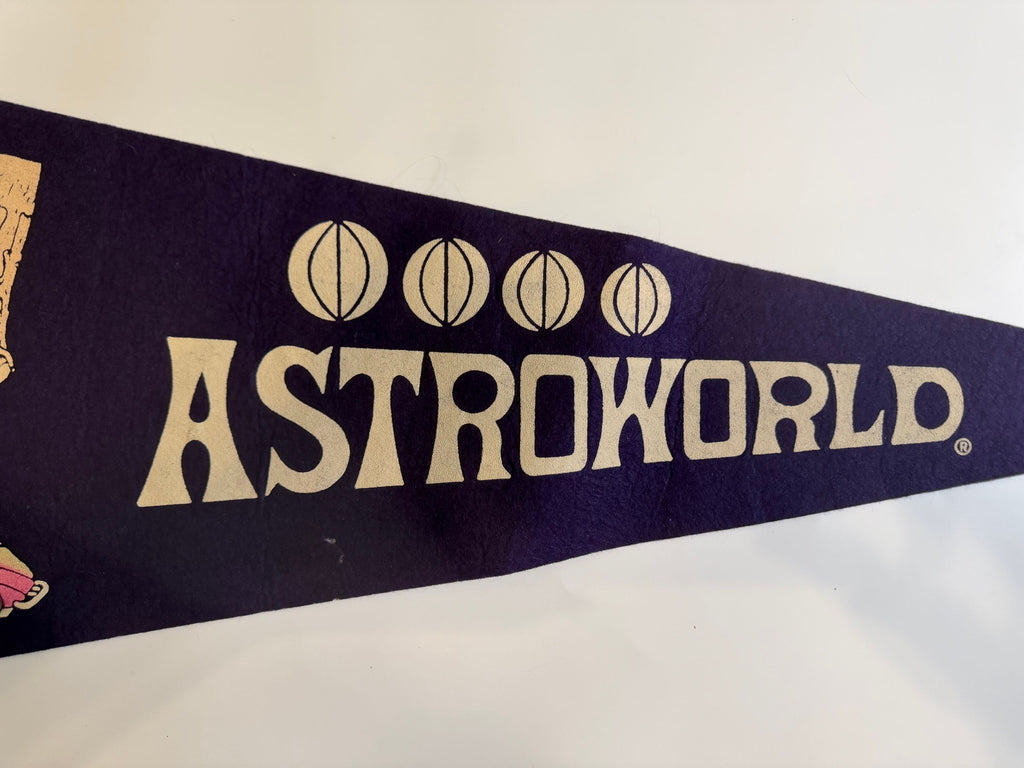 Astroworld lettering close-up