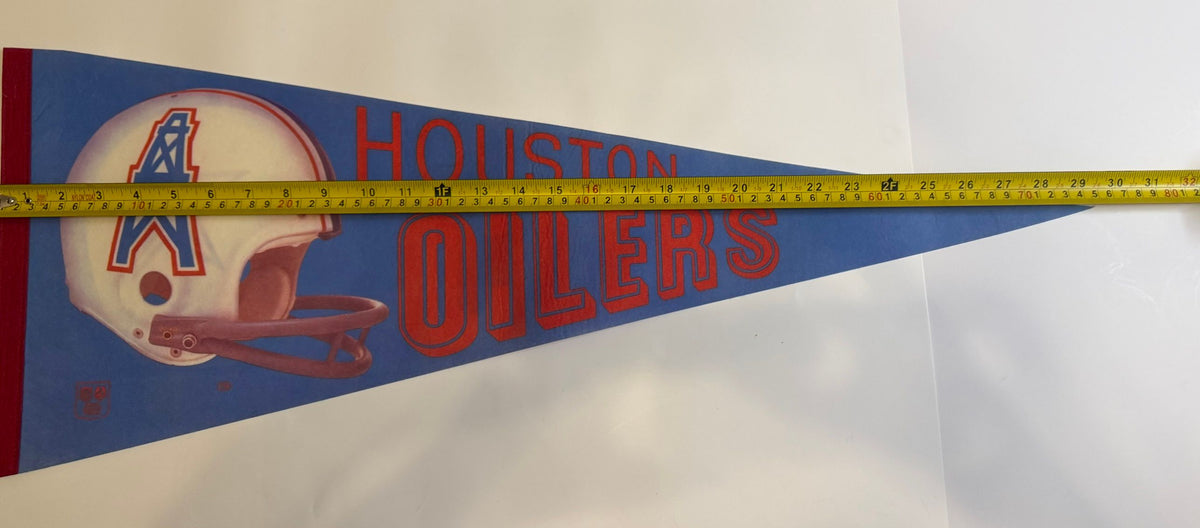 Houston Oilers pennant measured 29.5 inches