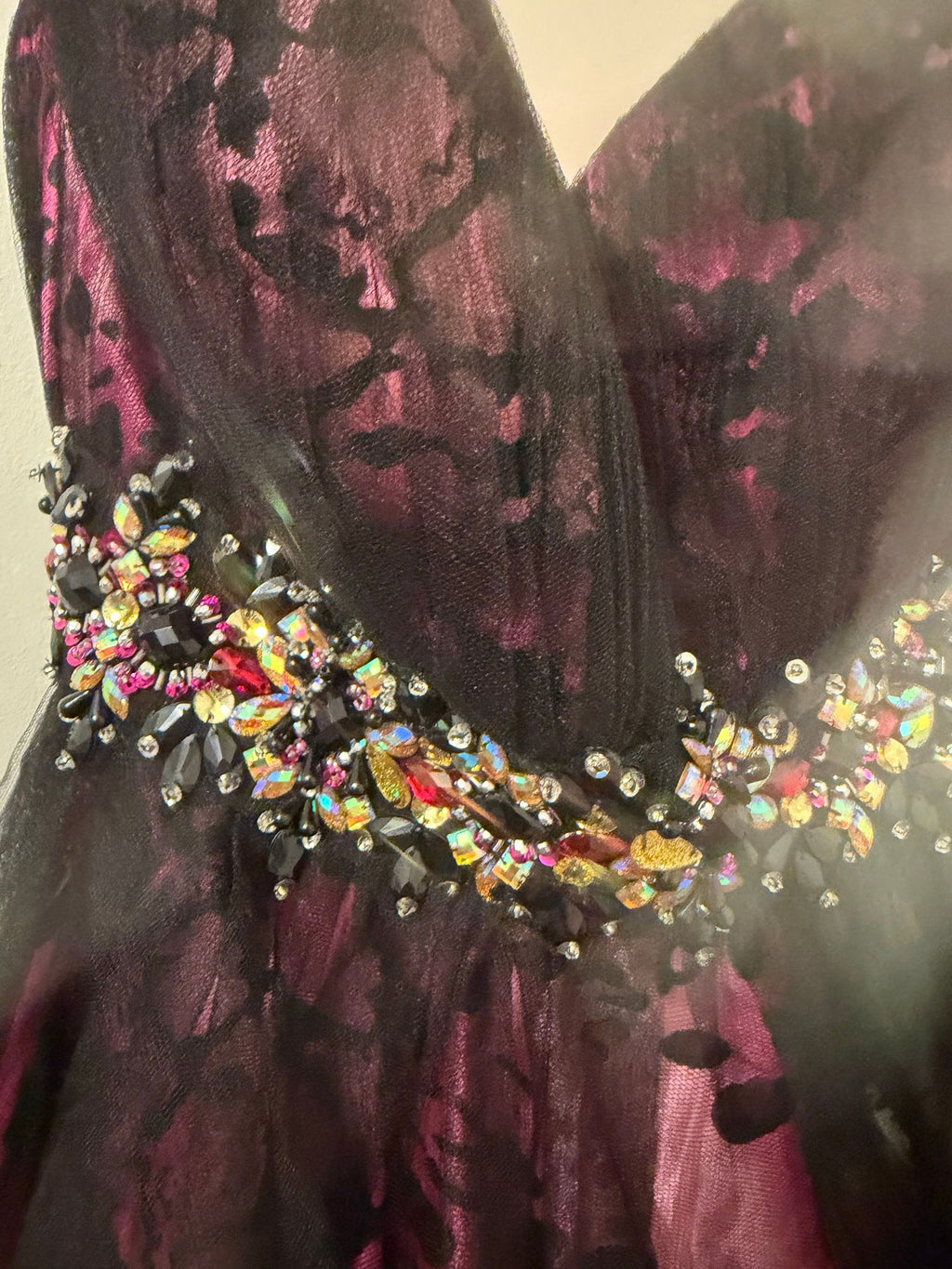 Jeweled flower waistband close-up
