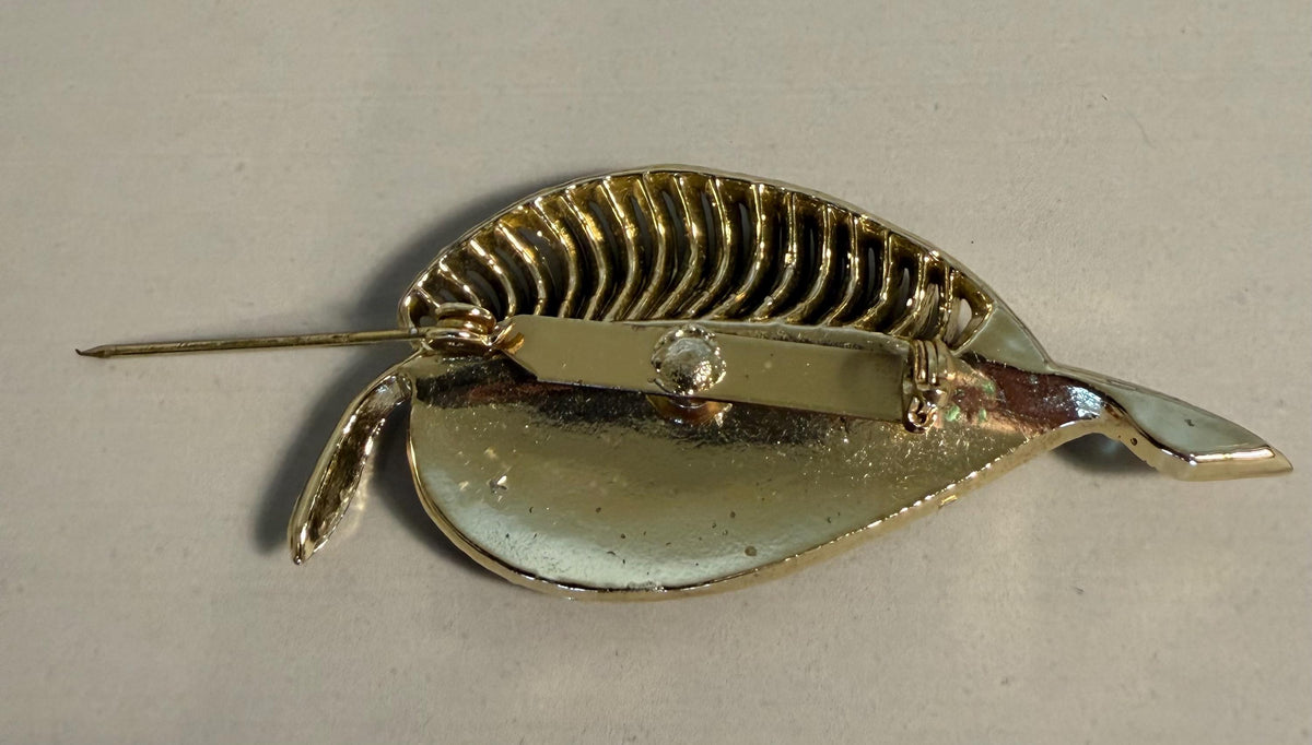 Vintage Gold Tone Curled Leaf Brooch, Dimensional Statement Pin